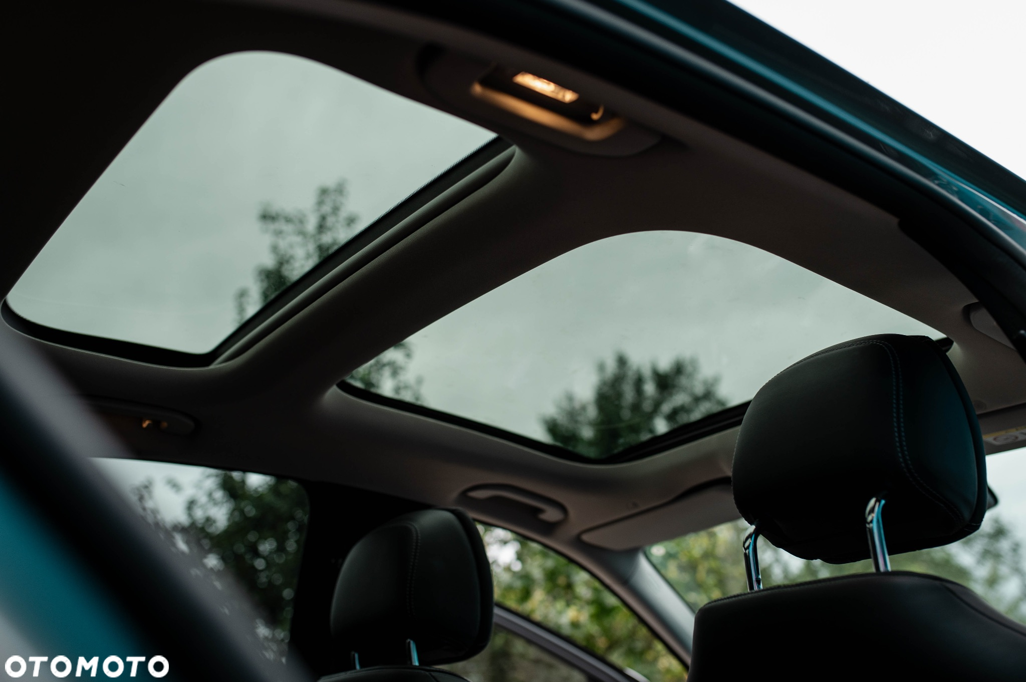 Mercedes-Benz Klasa E 400 4-Matic 9G-TRONIC - 18