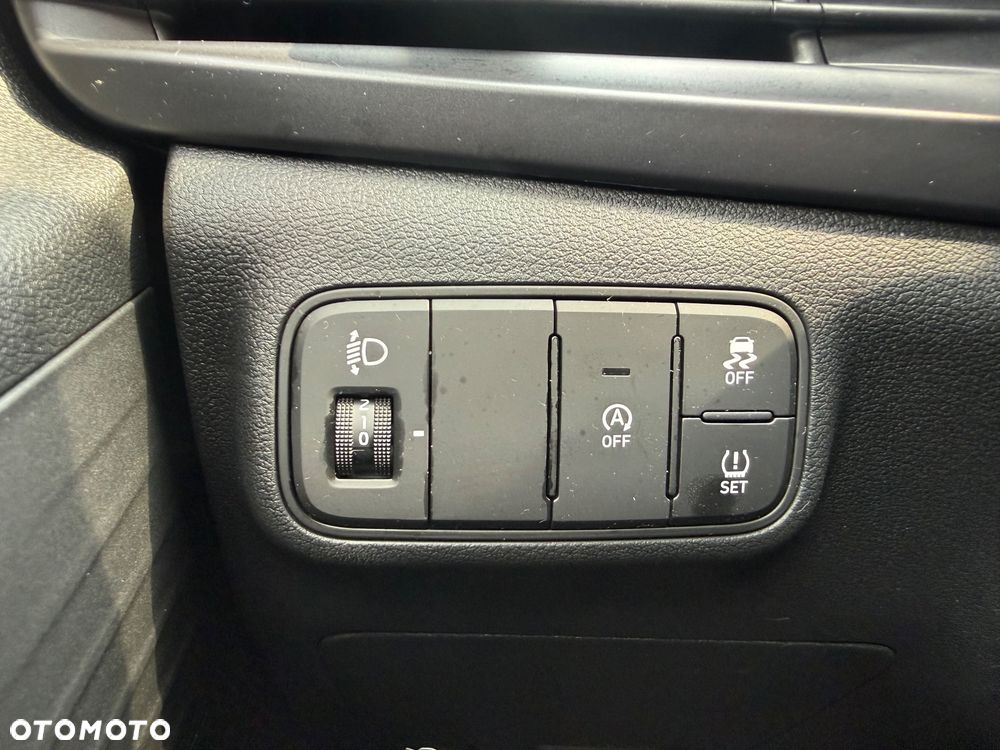 Hyundai Bayon 1.2 MPI Pure - 23