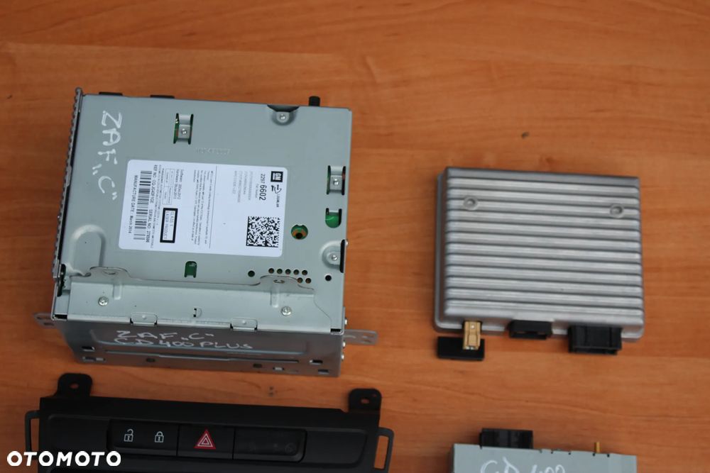 RADIO PANEL WYŚWIETLACZ KOMPLET OPEL ZAFIRA C CD 400 PLUS - 2