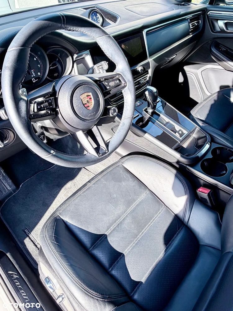 Porsche Macan T - 7