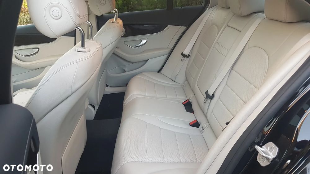 Mercedes-Benz Klasa C 200 (BlueTEC) d 7G-TRONIC Exclusive - 37