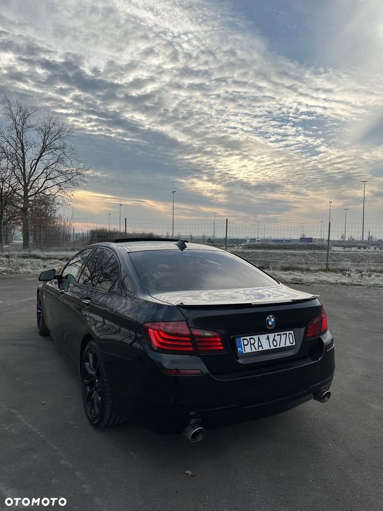 BMW Seria 5 530d Sport-Aut Modern Line - 10