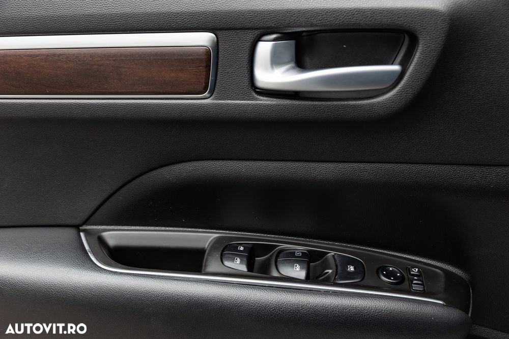 Renault Koleos ENERGY dCi 175 X-tronic 4WD INTENS - 36