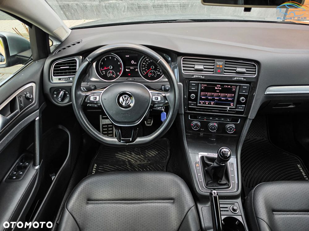 Volkswagen Golf Alltrack - 23