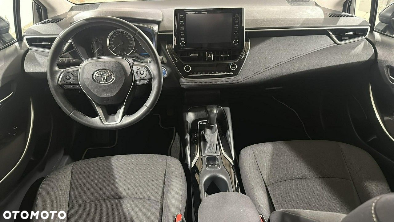 Toyota Corolla - 16