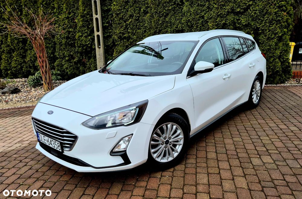 Ford Focus 1.5 EcoBlue STart-Stopp-System TITANIUM - 6