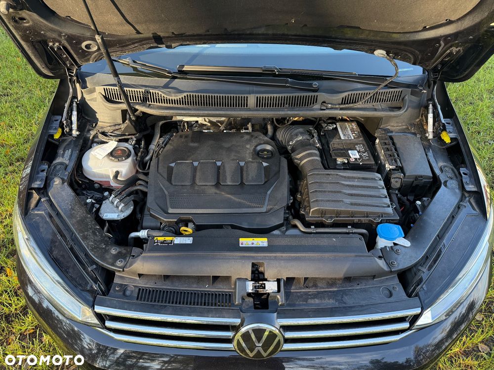 Volkswagen Touran 2.0 TDI SCR DSG ACTIVE - 13