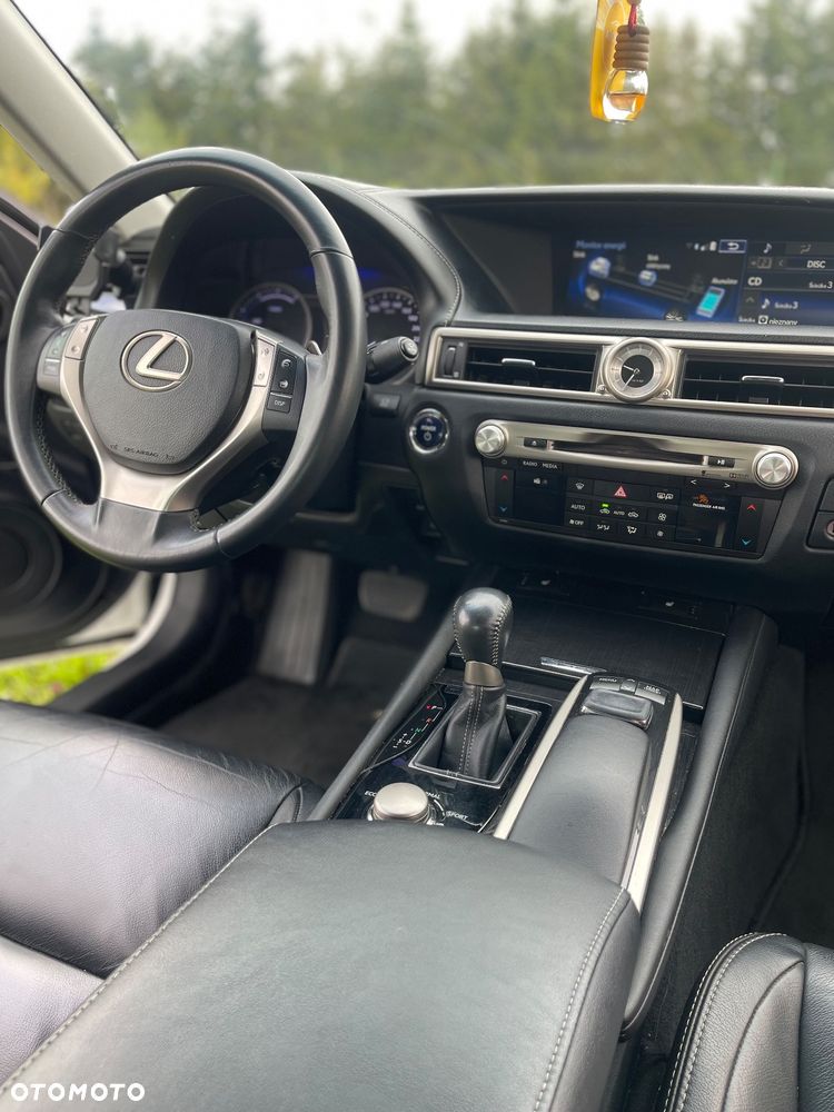 Lexus GS - 6