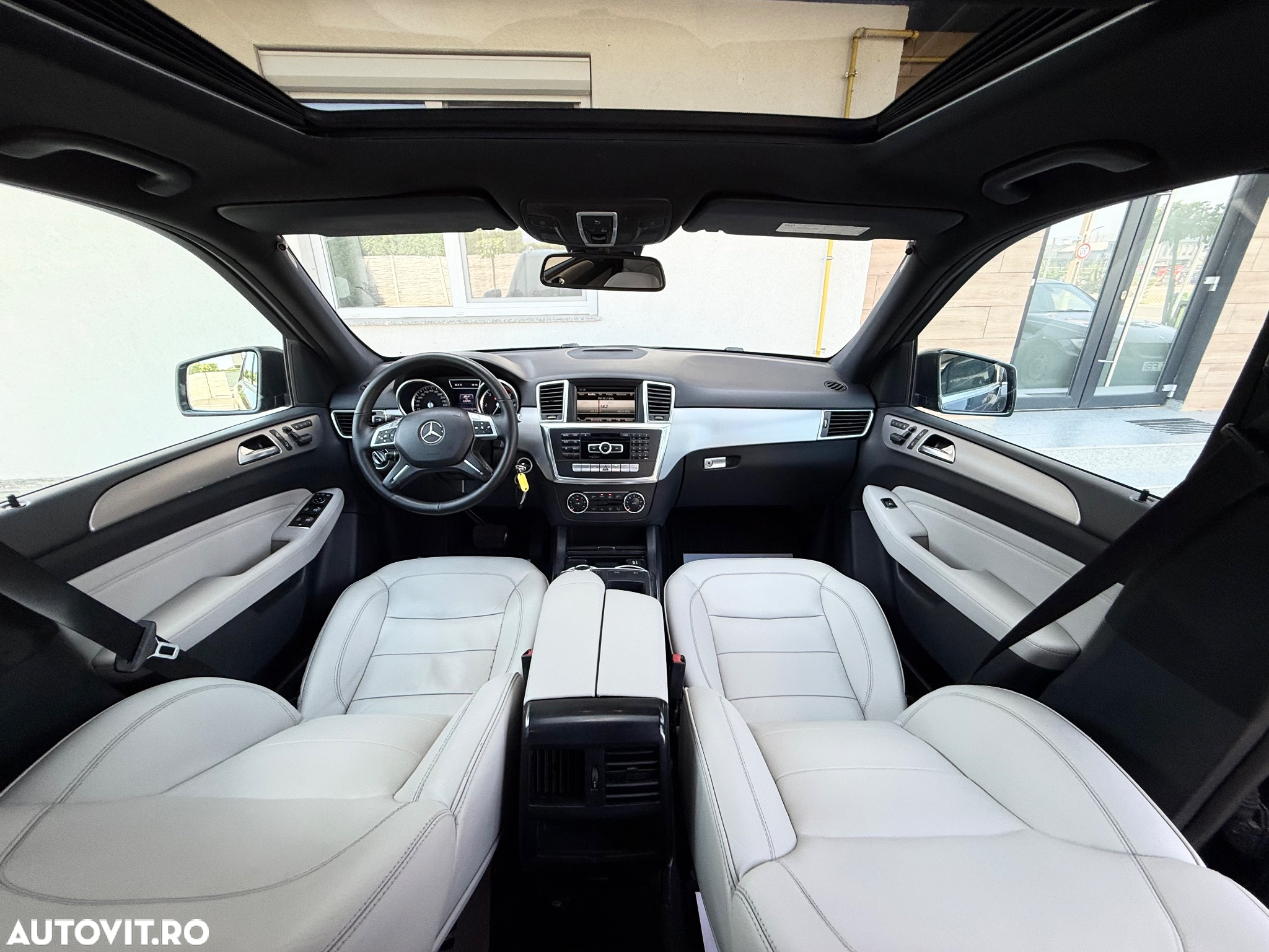 Mercedes-Benz ML 350 BlueTEC 4MATIC 7G-TRONIC Edition 1 - 9