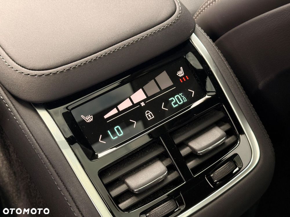 Volvo XC 90 - 28