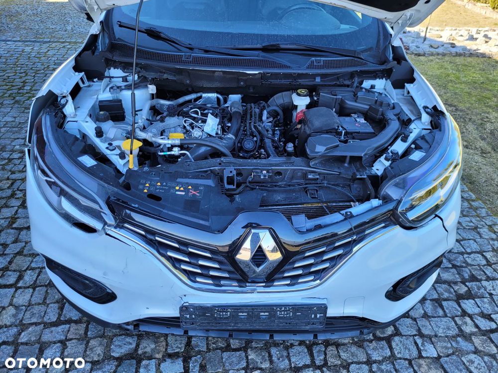 Renault Kadjar TCe 160 EDC GPF BLACK EDITION - 23