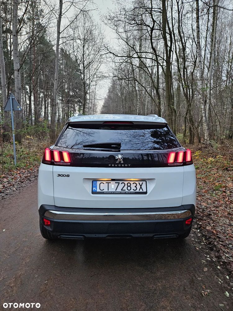 Peugeot 3008 1.2 PureTech Allure S&S EAT8 - 8