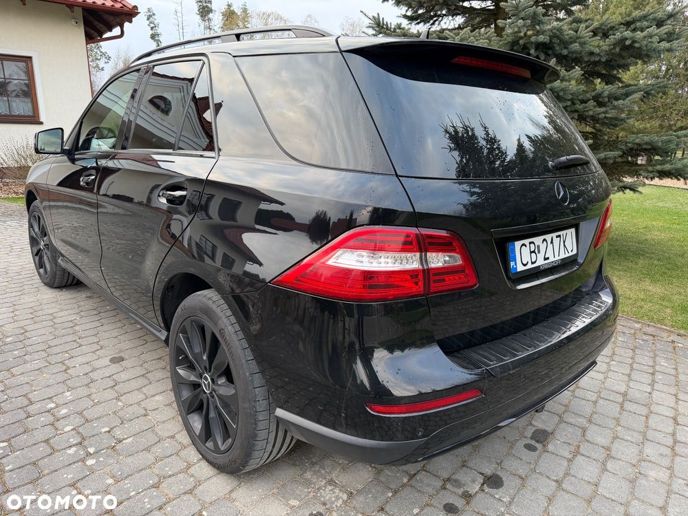 Mercedes-Benz ML - 8