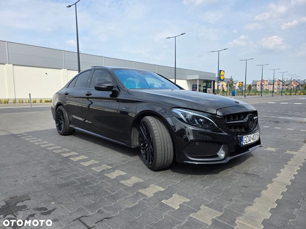 Mercedes-Benz Klasa C AMG 43 4-Matic - 1