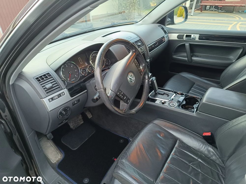Volkswagen Touareg - 14