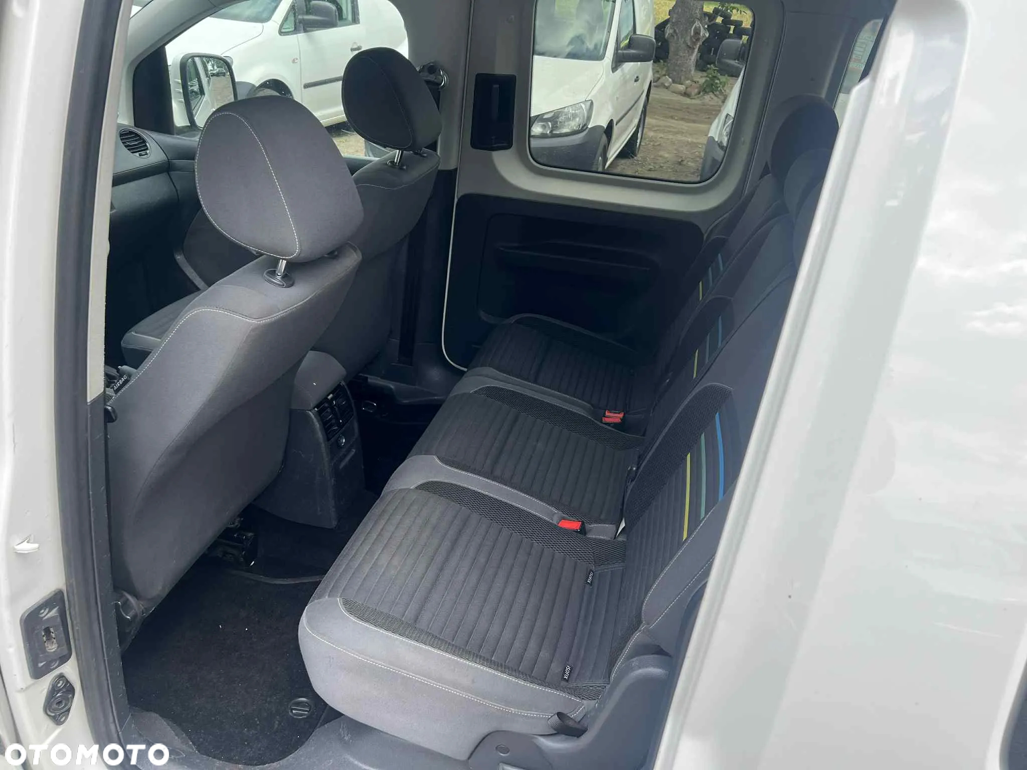 Volkswagen Caddy - 23