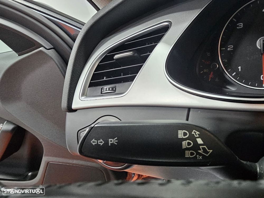 Audi A4 Avant 2.0 TDI S-line - 17