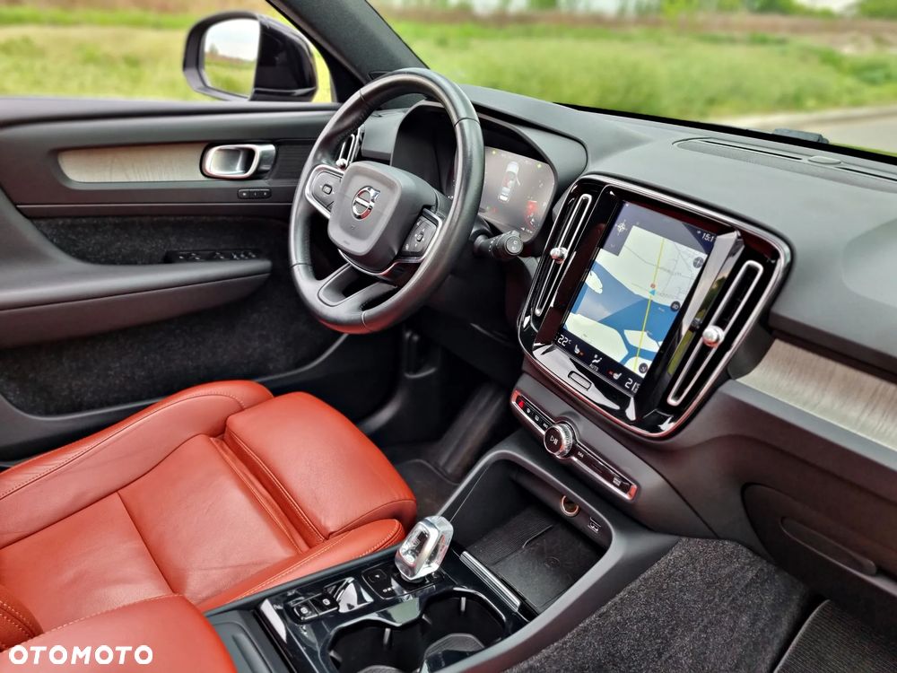 Volvo XC 40 D4 AWD Geartronic Inscription - 31
