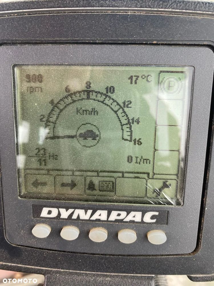 Dynapac CC224HF / 8t / 6300 h - 24