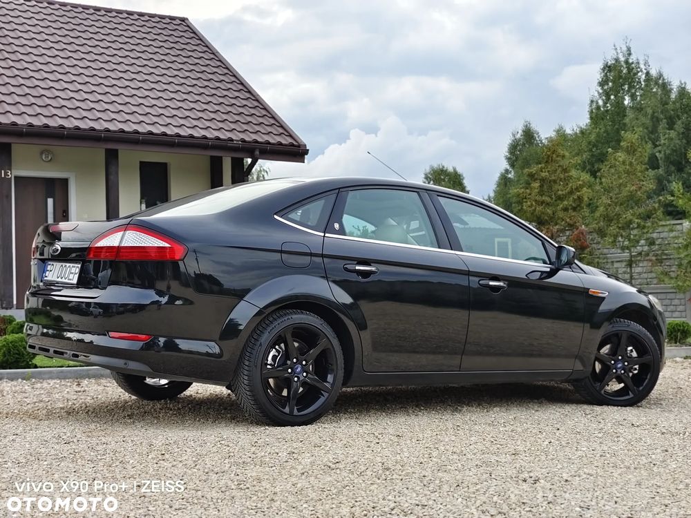 Ford Mondeo 2.5 Ghia X - 34