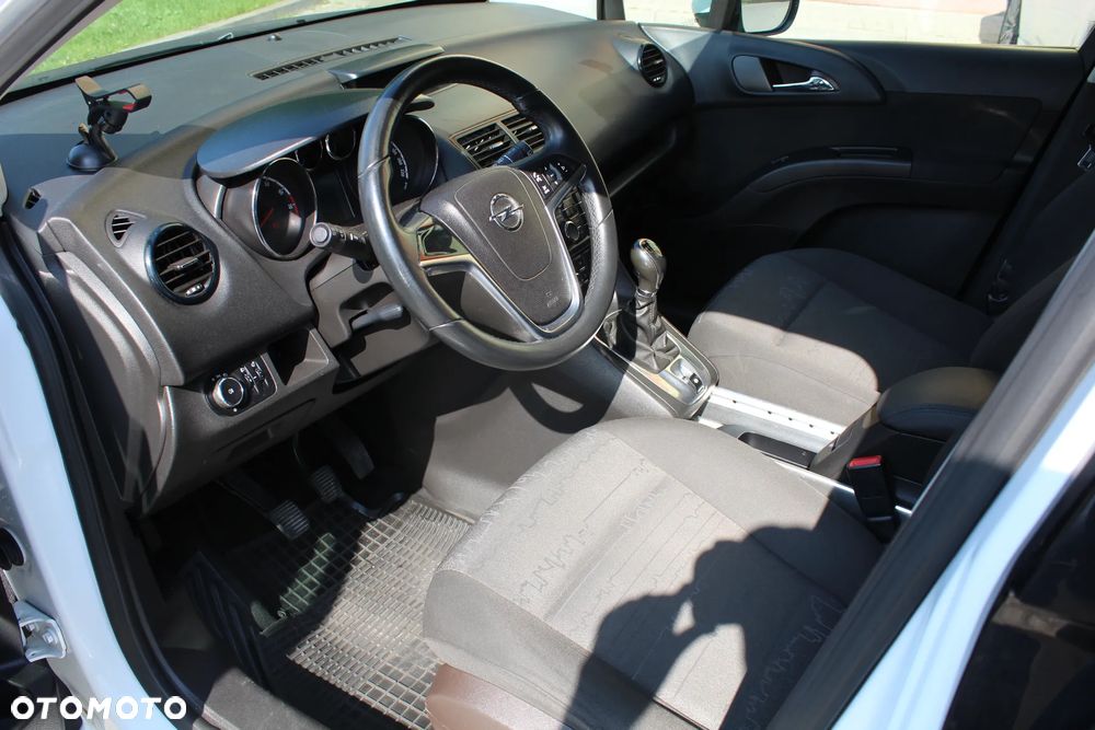 Opel Meriva - 15