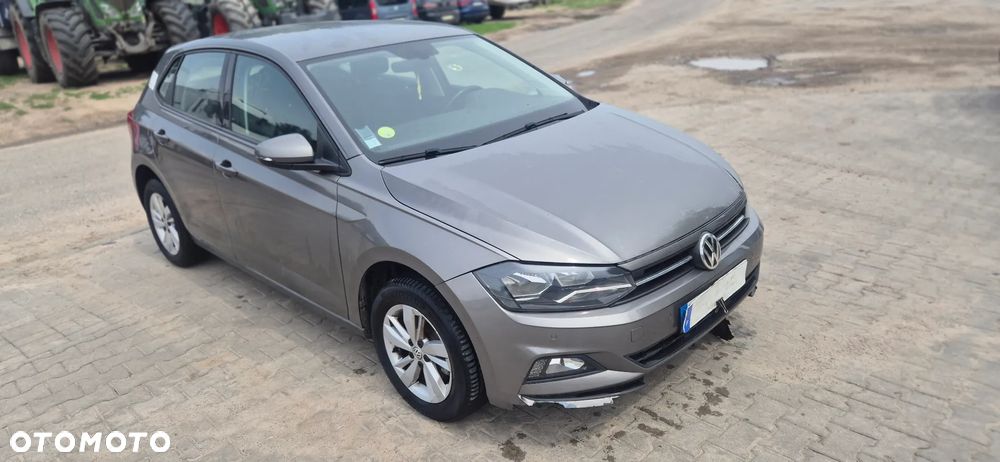 Volkswagen Polo - 3