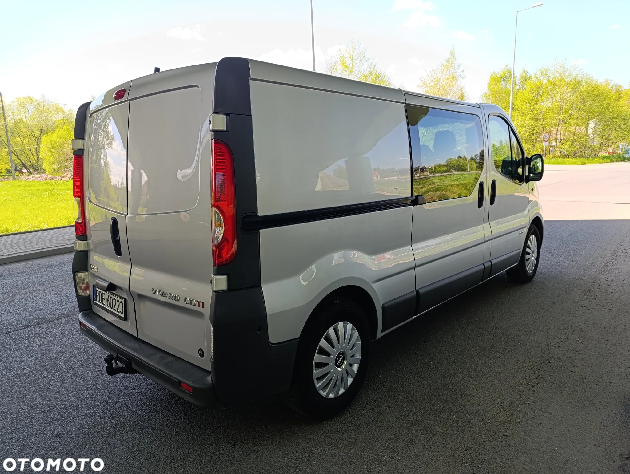 Opel Vivaro L2H1 2.9t - 3