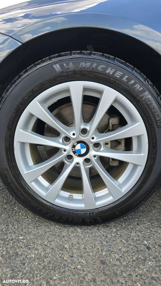 BMW Seria 3 320d Aut. Sport Line - 27