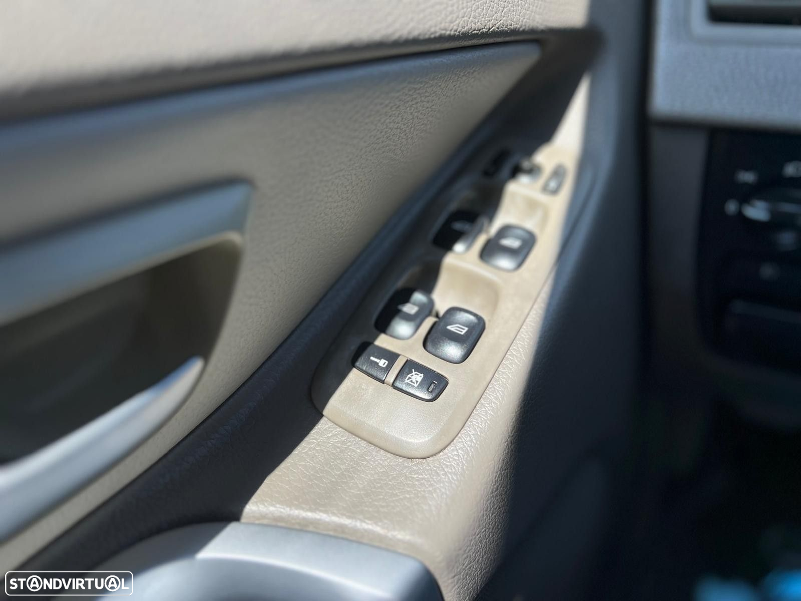 Volvo XC 90 2.4 D5 7L Executive - 23