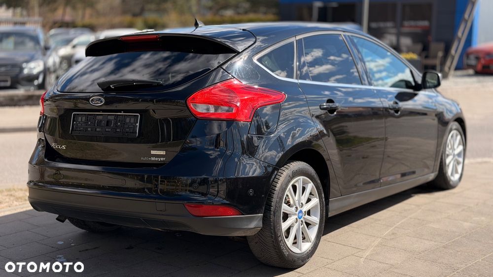 Ford Focus 1.0 EcoBoost Titanium ASS - 4