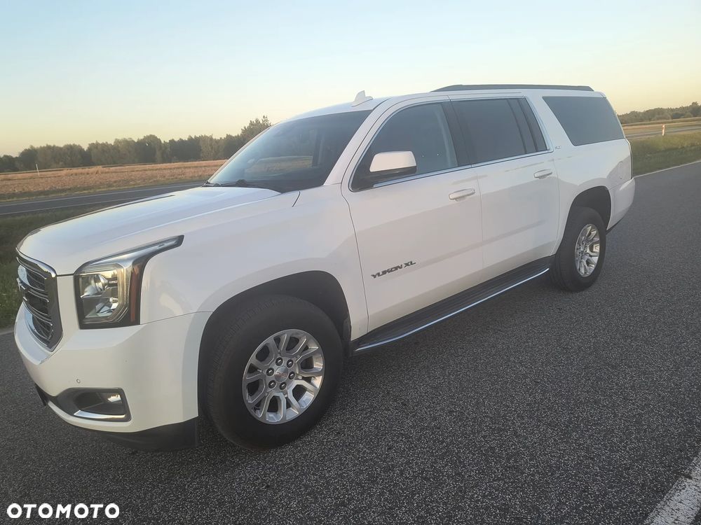GMC Yukon - 23