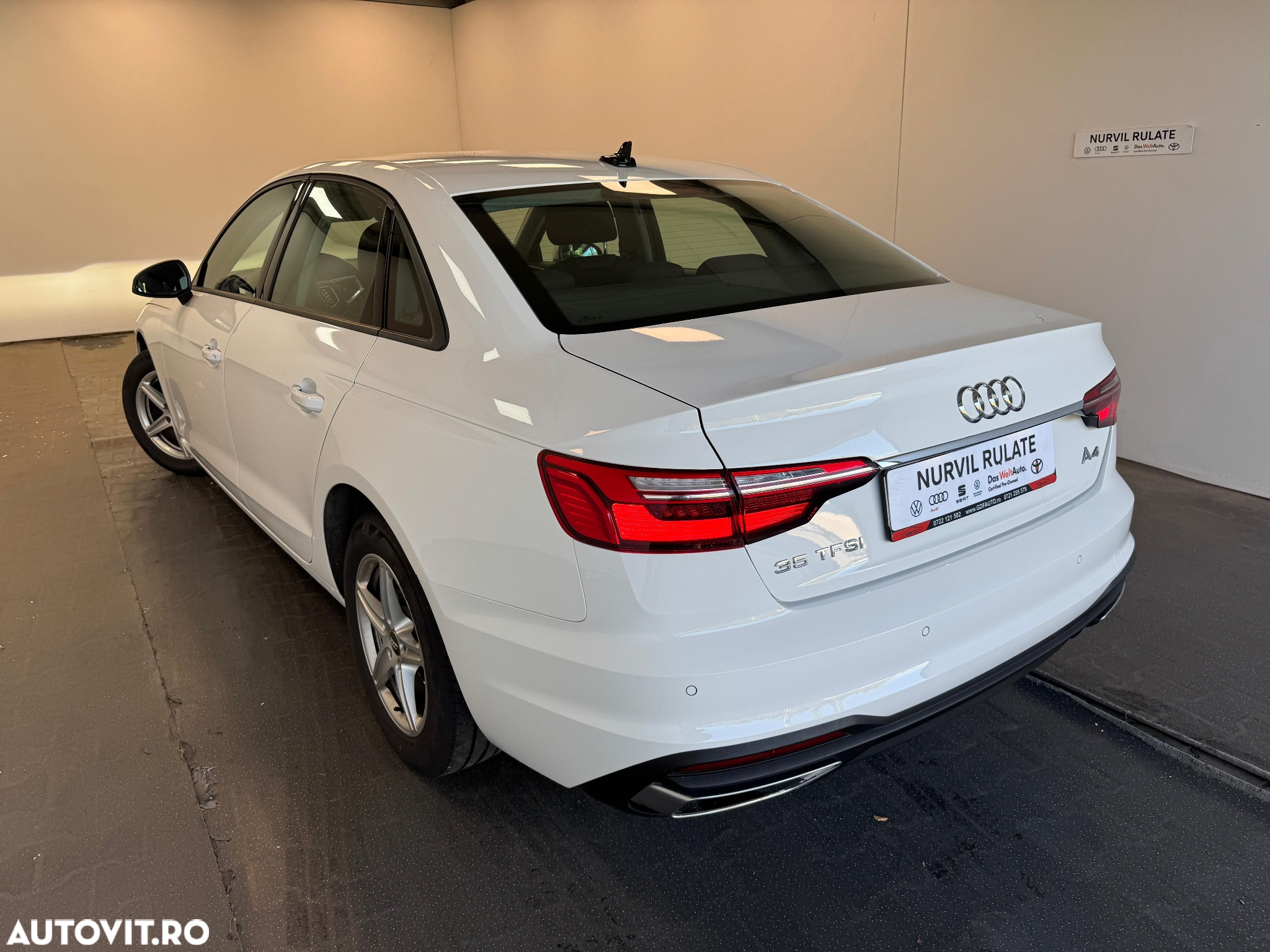 Audi A4 35 TFSI S tronic MHEV Advanced - 10