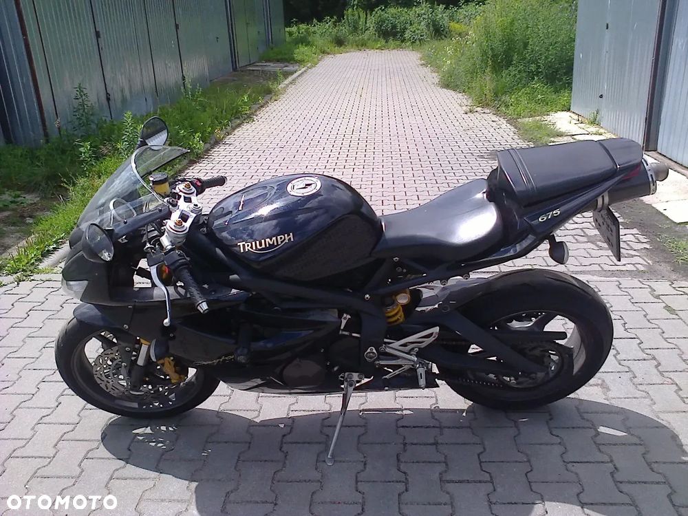 Triumph Daytona - 3