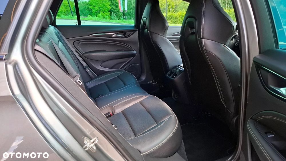 Opel Insignia 2.0 BiTurbo D 4x4 Automatik GSI - 28