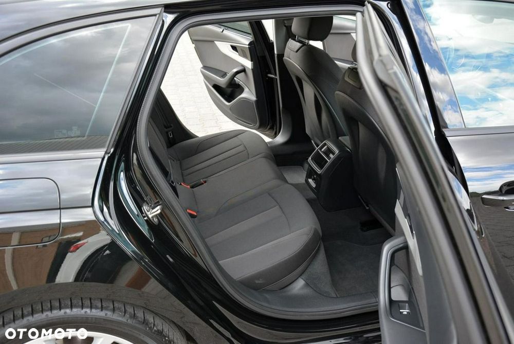 Audi A4 Avant 40 TDI mHEV S Line S tronic - 14