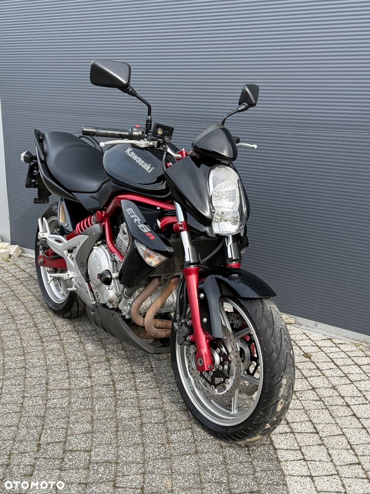 Kawasaki ER - 3
