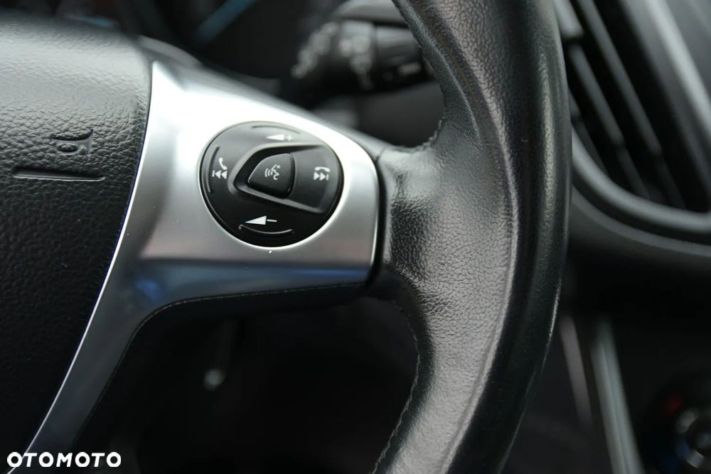 Ford Kuga 2.0 TDCi 4x4 Titanium - 31