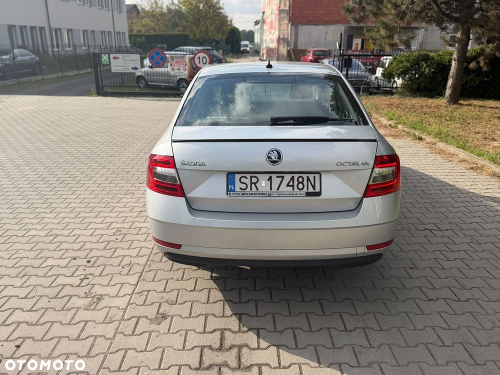 Skoda Octavia 1.5 TSI GPF ACT Ambition - 4