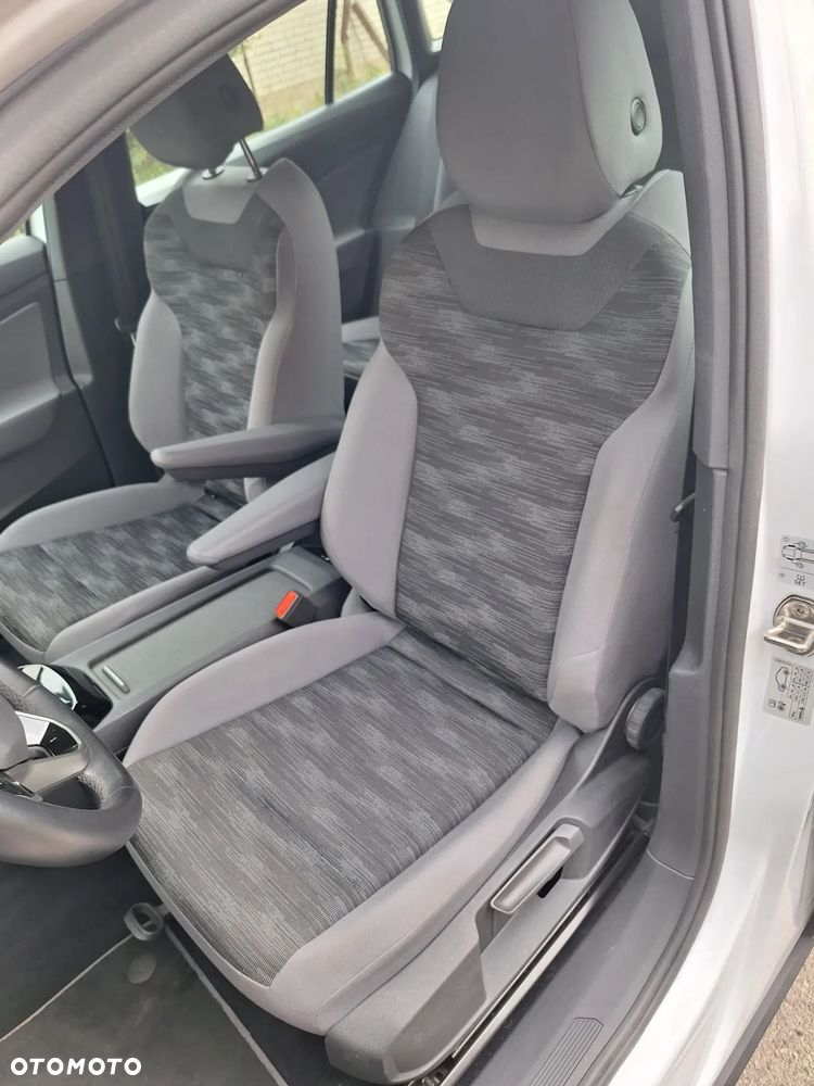 Volkswagen ID.5 77kWh Pro Performance - 8