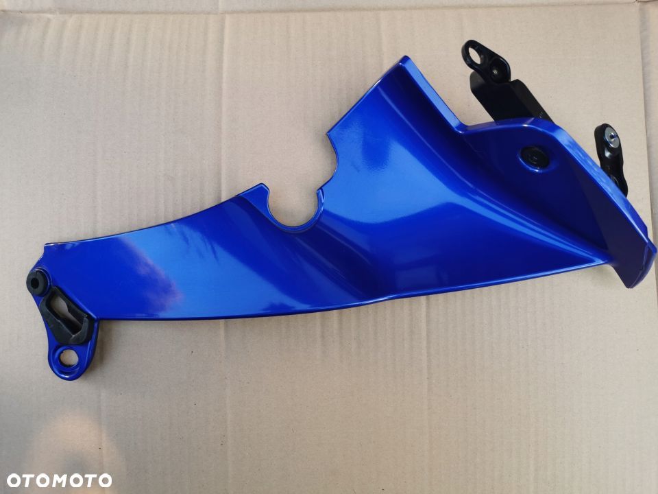 Owiewka boczna YAMAHA R1 RN 22 - 1