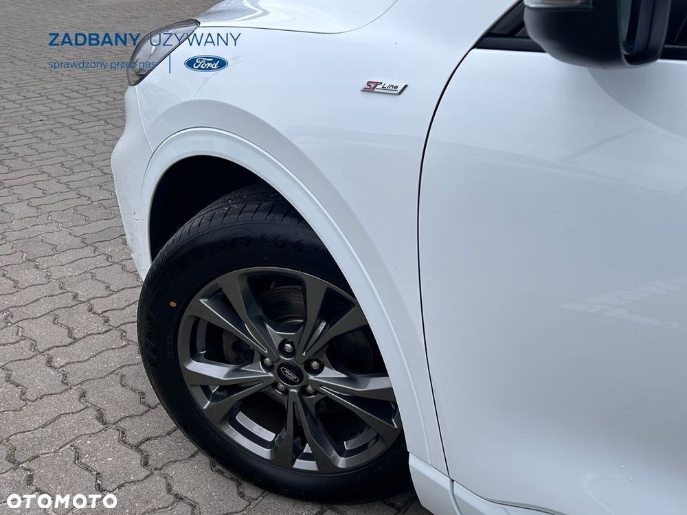 Ford Kuga - 10