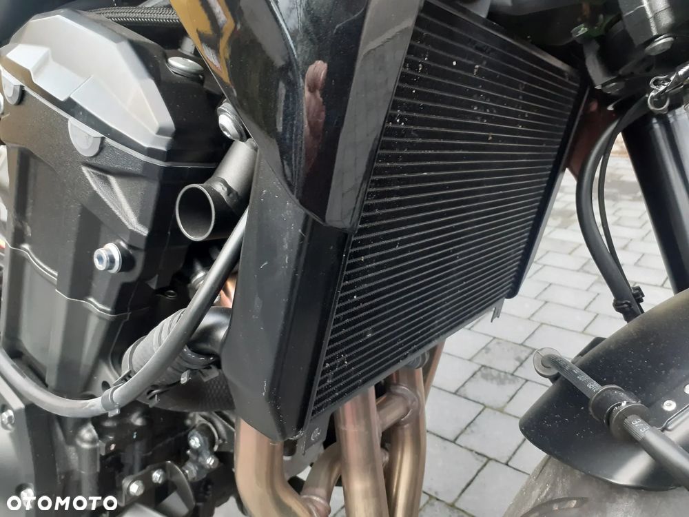 Kawasaki Z 900 - 25