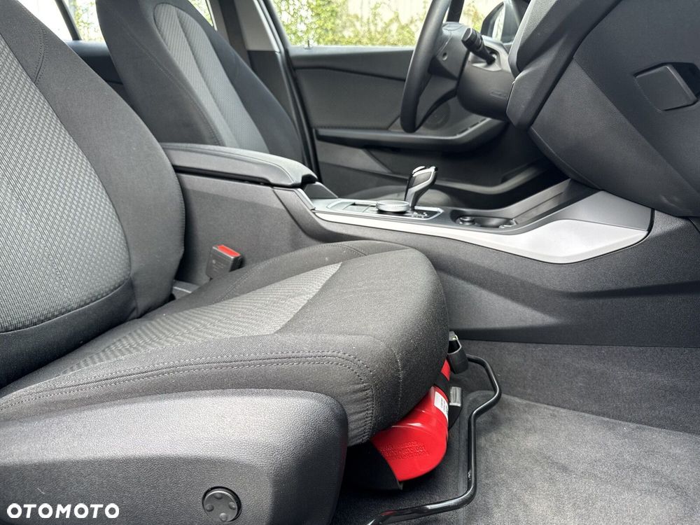 BMW Seria 1 - 23