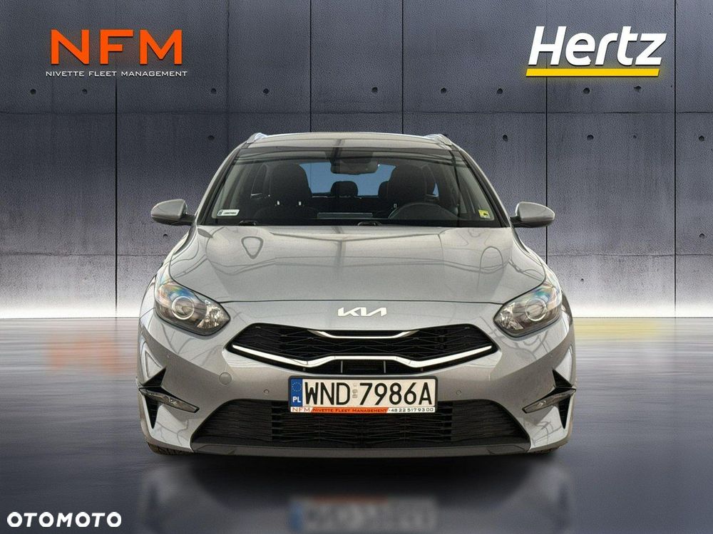 Kia Ceed - 9