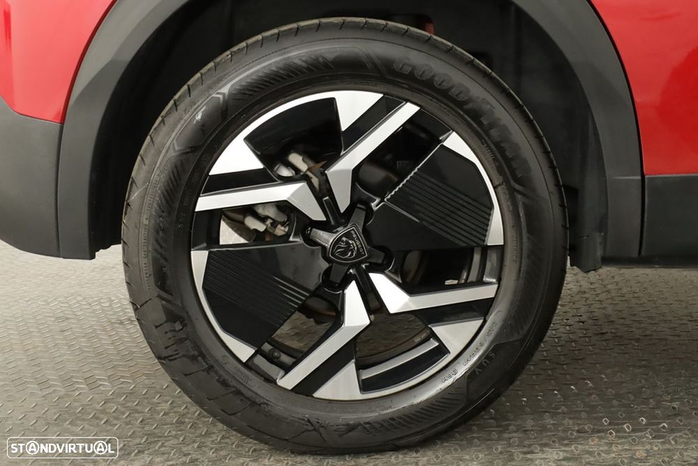 Peugeot 2008 1.2 PureTech Allure - 5