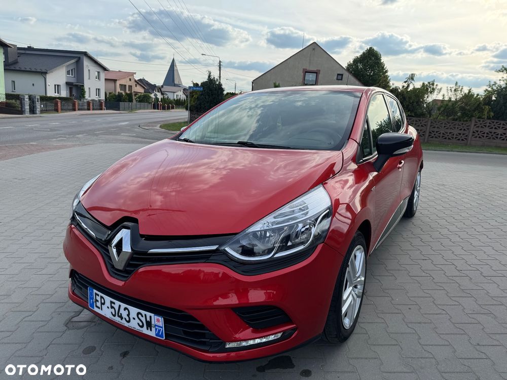 Renault Clio - 14