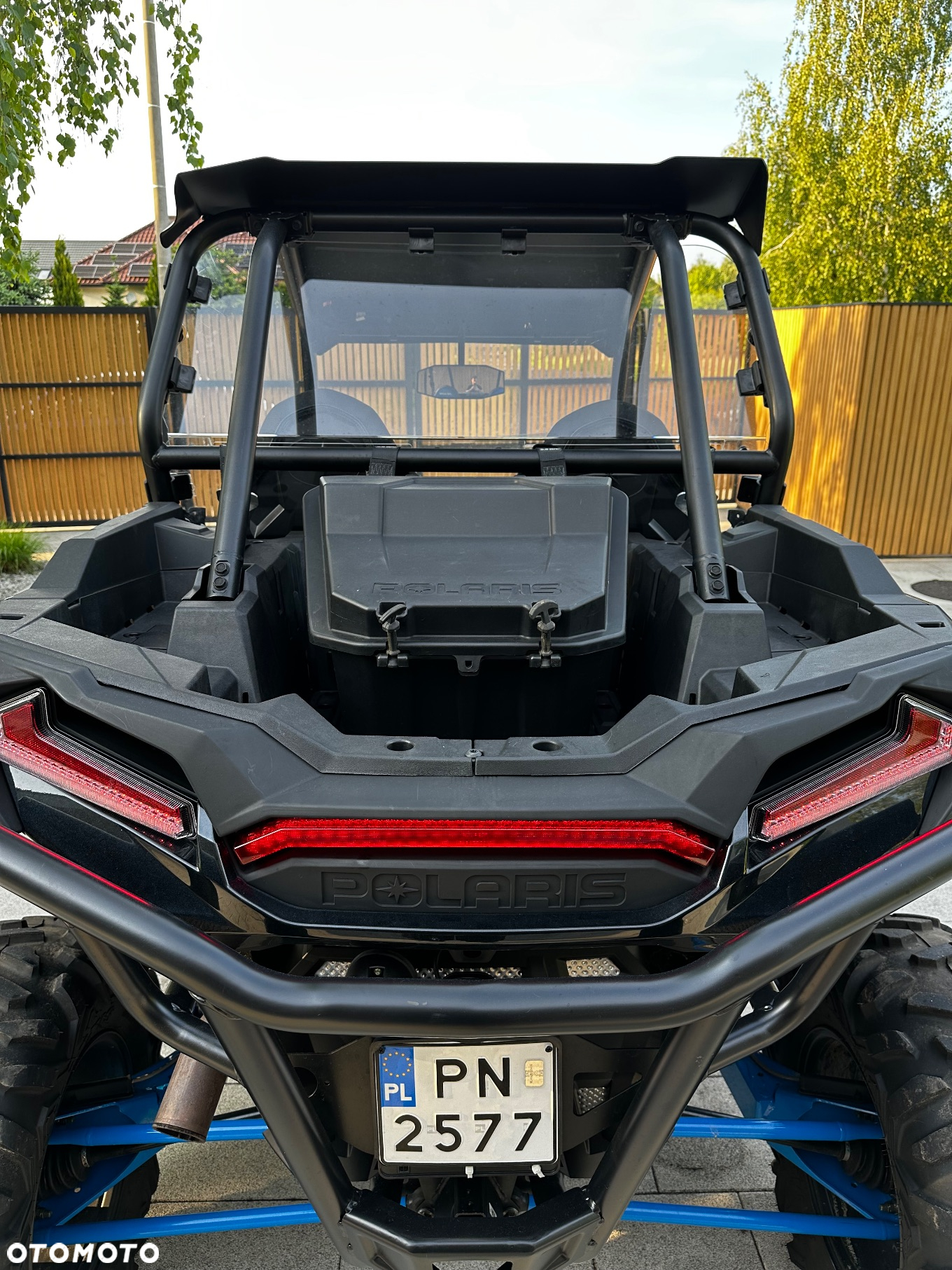 Polaris RZR - 13
