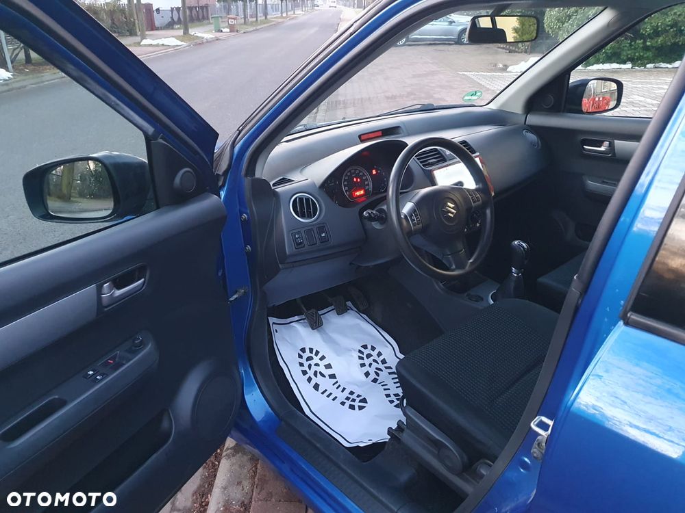 Suzuki Swift 1.3 Comfort+ - 17