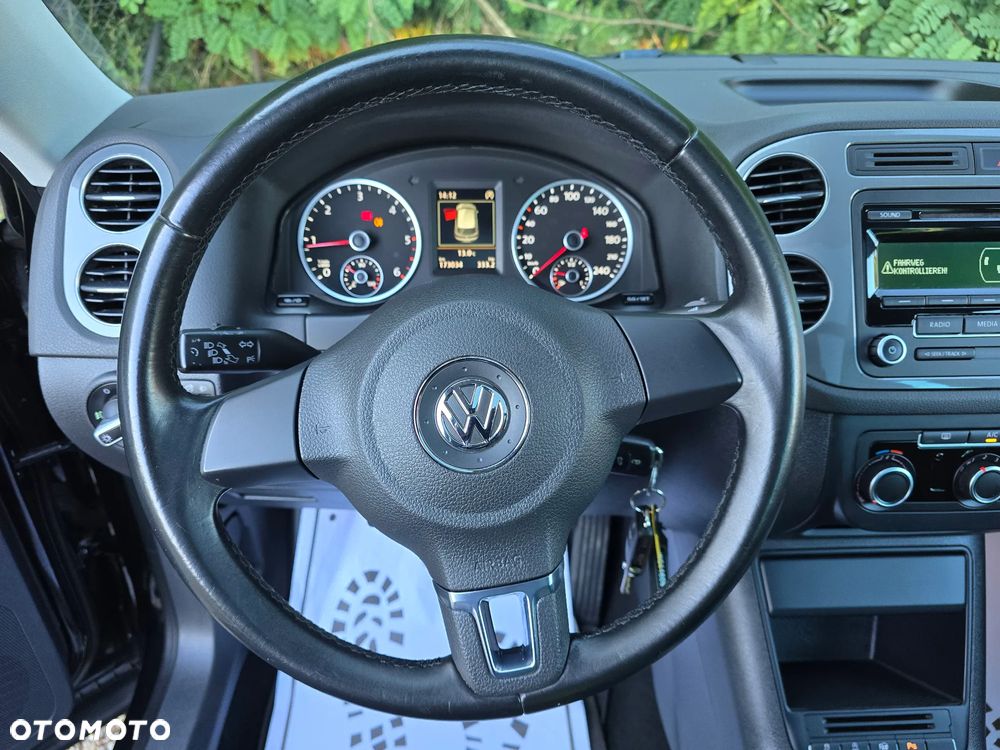 Volkswagen Tiguan 2.0 TDI DPF BlueMotion Technology Sport & Style - 30