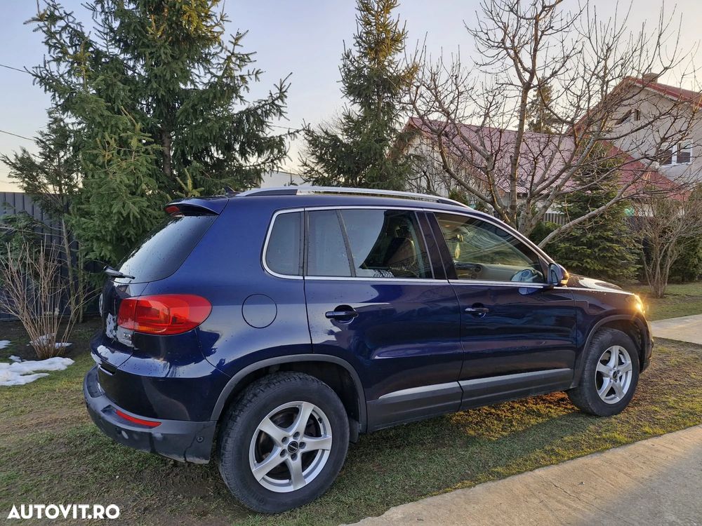 Volkswagen Tiguan 2.0 TDI DPF BlueMotion Technology Trend & Fun - 4